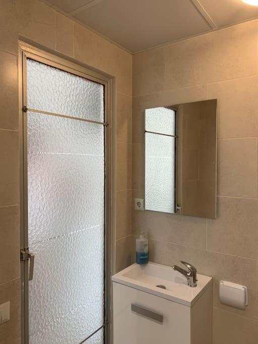 Cozy Room Guapo-Alicante Nearby The Beach And The Center Dış mekan fotoğraf